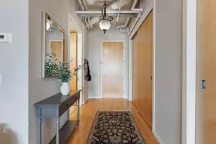 290 Market St, Minneapolis, MN 55405 - Photo 27