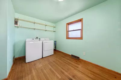 325 Le Sueur Avenue, Eagle Lake, MN 56024 - Photo 15