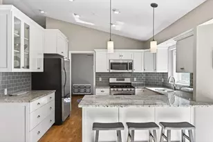 14715 39th Ave N, Plymouth, MN 55446 - Photo 17