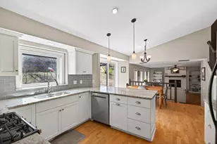 14715 39th Ave N, Plymouth, MN 55446 - Photo 19