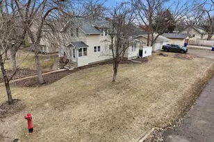 1128 8th Ave SE, Saint Cloud, MN 56304 - Photo 33