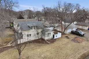 1128 8th Ave SE, Saint Cloud, MN 56304 - Photo 3