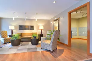 2700 W 44th St, Minneapolis, MN 55410 - Photo 17