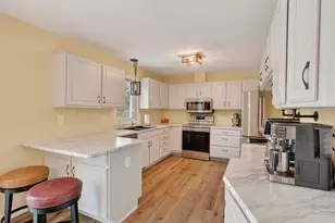 1331 Melody Ln, Alexandria, MN 56308 - Photo 3