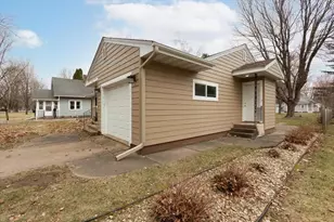 1108 Stout St, Menomonie, WI 54751 - Photo 41