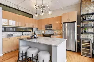 290 Market St, Minneapolis, MN 55405 - Photo 17