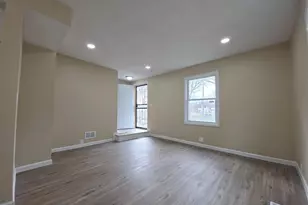 853 Conway St, Saint Paul, MN 55106 - Photo 5