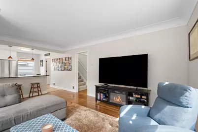 21 Russell Avenue S, Minneapolis, MN 55405 - Photo 3