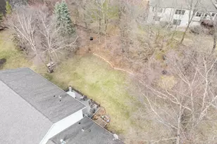 2217 Baihly Summit Dr SW, Rochester, MN 55902 - Photo 39