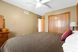 2217 Baihly Summit Dr SW, Rochester, MN 55902 - Photo 27