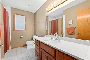 2217 Baihly Summit Dr SW, Rochester, MN 55902 - Photo 29
