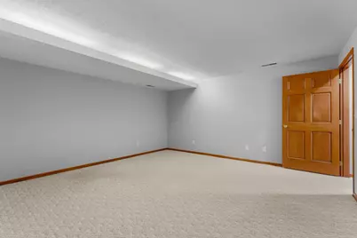 2217 Baihly Summit Drive SW, Rochester, MN 55902 - Photo 27