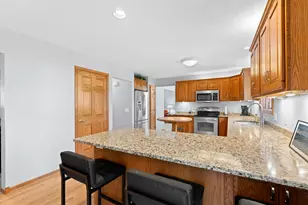 2217 Baihly Summit Dr SW, Rochester, MN 55902 - Photo 11