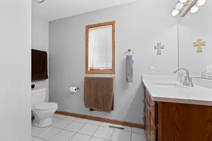 2217 Baihly Summit Dr SW, Rochester, MN 55902 - Photo 21