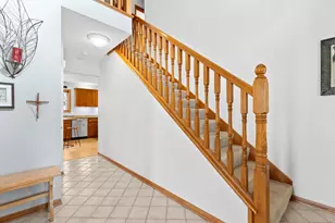2217 Baihly Summit Dr SW, Rochester, MN 55902 - Photo 5