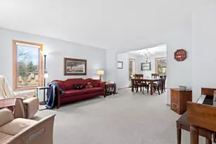 2217 Baihly Summit Dr SW, Rochester, MN 55902 - Photo 5