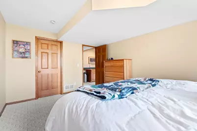 2217 Baihly Summit Drive SW, Rochester, MN 55902 - Photo 35