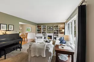 324 Hillcrest Ln, Burnsville, MN 55337 - Photo 5
