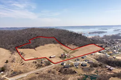 704 N 7th Street, Brownsville, MN 55919 - Photo 5