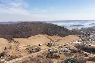 704 N 7th St, Brownsville, MN 55919 - Photo 27