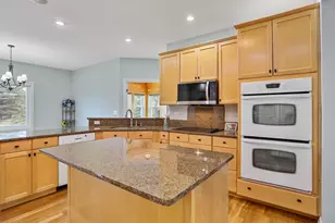 1929 Woodcrest Dr NE, Owatonna, MN 55060 - Photo 15