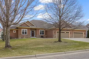 1929 Woodcrest Dr NE, Owatonna, MN 55060 - Photo 1