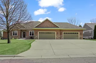 1929 Woodcrest Dr NE, Owatonna, MN 55060 - Photo 63
