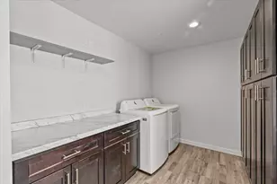 724 8th St N, Wahpeton,  58075 - Photo 31