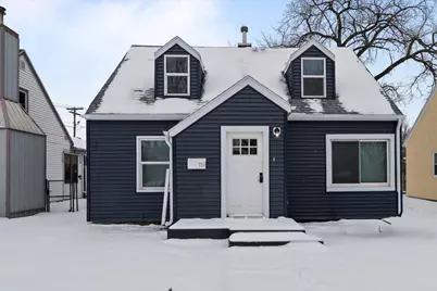 724 8th Street N, Wahpeton,  58075 - Photo 5