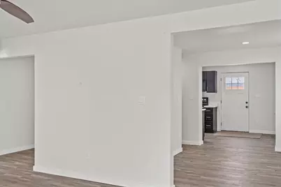 724 8th Street N, Wahpeton,  58075 - Photo 11