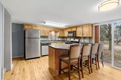 17551 Round Lake Boulevard NW, Andover, MN 55304 - Photo 9