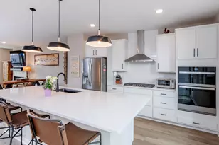 900 Mount Curve Blvd, Saint Paul, MN 55116 - Photo 11