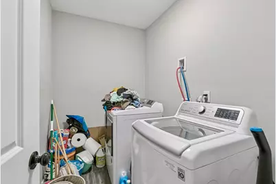 935 Iglehart Avenue, Saint Paul, MN 55104 - Photo 23