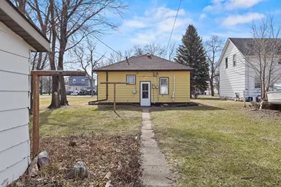 210 Haarfager Avenue N, Canby, MN 56220 - Photo 5
