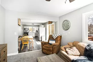 2887 Hutchinson Rd, Duluth, MN 55811 - Photo 3