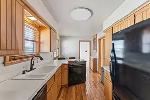 1801 Oliver Ave N, Minneapolis, MN 55411 - Photo 15