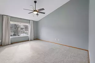 10541 188th St W, Lakeville, MN 55044 - Photo 9