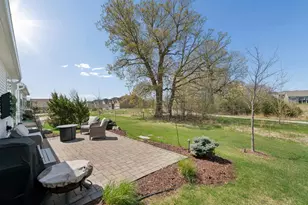 1248 Oak Tree Ct, Carver, MN 55315 - Photo 5