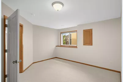 7912 Victoria Curve, Saint Louis Park, MN 55426 - Photo 29