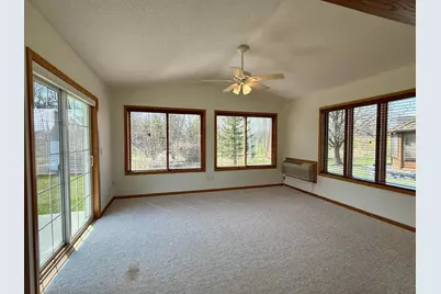 2733 Campus Lane, Albert Lea, MN 56007 - Photo 15