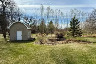 2733 Campus Ln, Albert Lea, MN 56007 - Photo 3