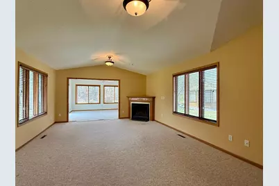 2733 Campus Lane, Albert Lea, MN 56007 - Photo 13