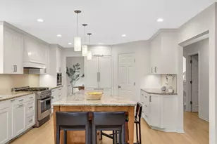 5847 Long Brake Trail, Edina, MN 55439 - Photo 15