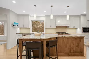 5847 Long Brake Trail, Edina, MN 55439 - Photo 13