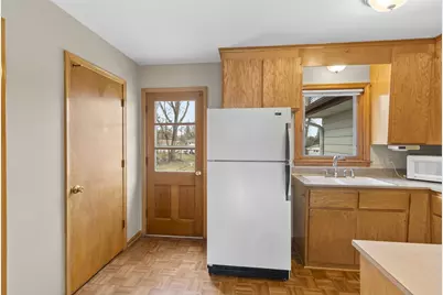 2142 Rice Creek Road, New Brighton, MN 55112 - Photo 7