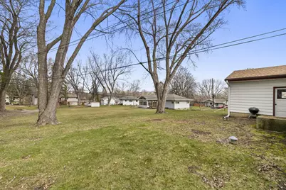 2142 Rice Creek Road, New Brighton, MN 55112 - Photo 15