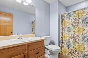 1776 McMenemy St, Maplewood, MN 55117 - Photo 21