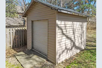 1776 McMenemy Street, Maplewood, MN 55117 - Photo 45