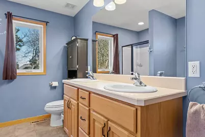 1776 McMenemy Street, Maplewood, MN 55117 - Photo 15