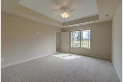 8761 Upper 7th Place N, Lake Elmo, MN 55042 - Photo 25